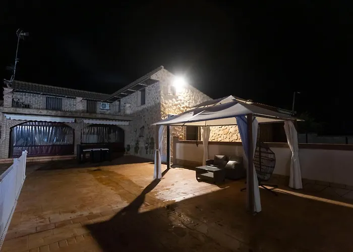 Casa Rural El Abuelo Mauri En Toledo